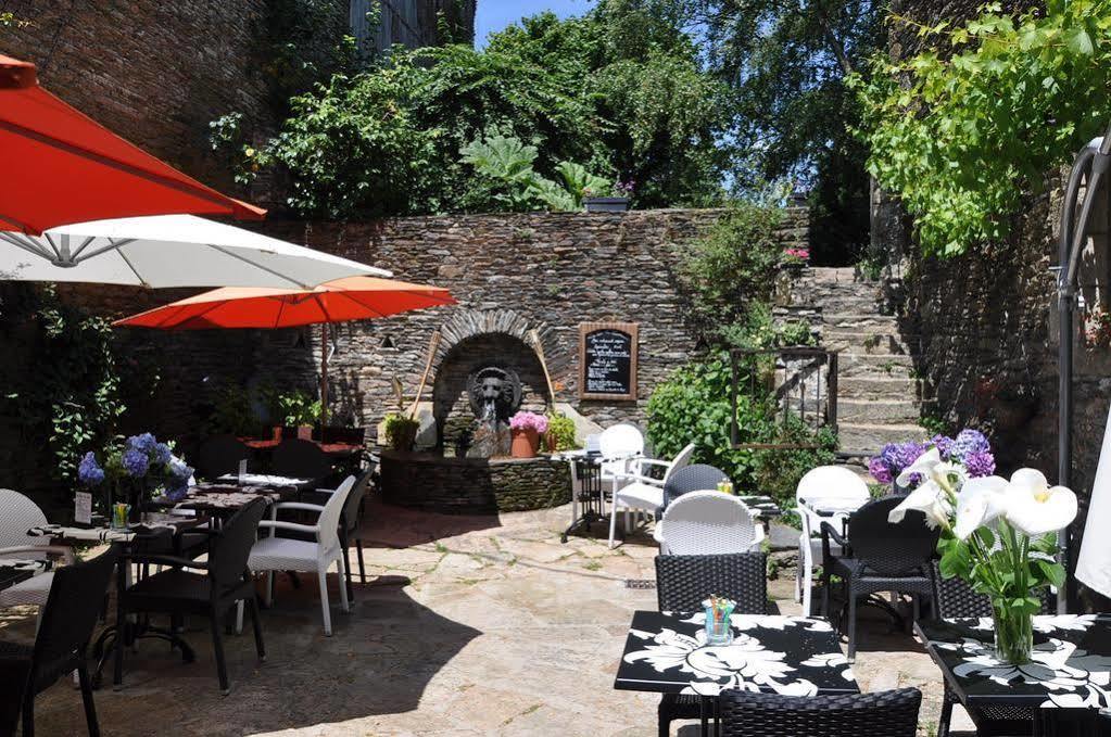 Bed and Breakfast La Tour Du Lion Rochefort-en-Terre Exterior foto